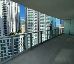 1100 S Miami Ave, Unit 1910 in Miami, FL - Building Photo - Building Photo