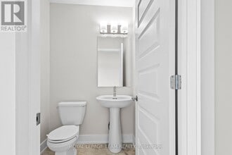 343 Cantering Dr in Ottawa, ON - Building Photo - Building Photo