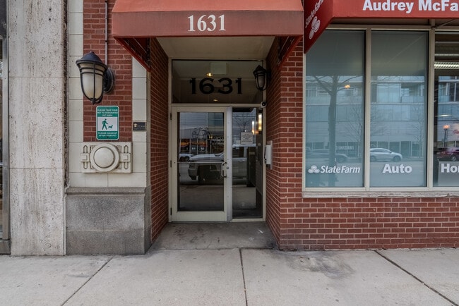1631 S Michigan Ave in Chicago, IL - Building Photo - Building Photo