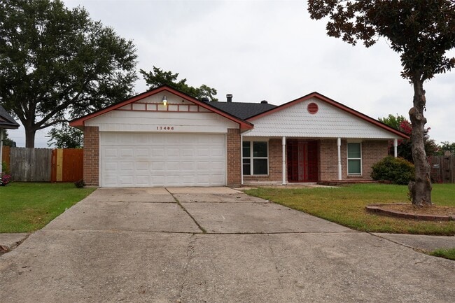 property at 11406 Greens Ct