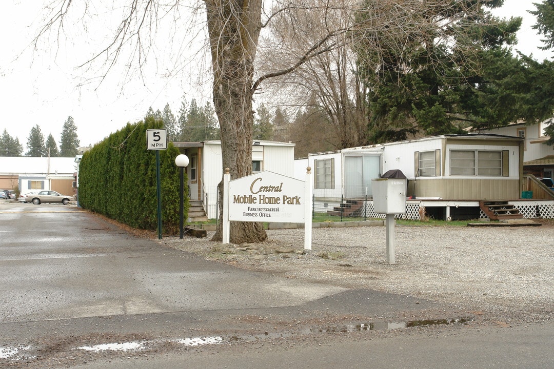 Central Mobile Home Park in Spokane Valley, WA - Building Photo