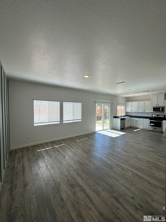 420 Summer Triangle in Reno, NV - Building Photo