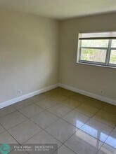 8502 NW 35th St in Coral Springs, FL - Building Photo - Building Photo