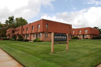 Carlton House Apartments Millville Nj For Rent Berland Green Apartments1 To 2 Bedroom 1030 1425 Building Photo