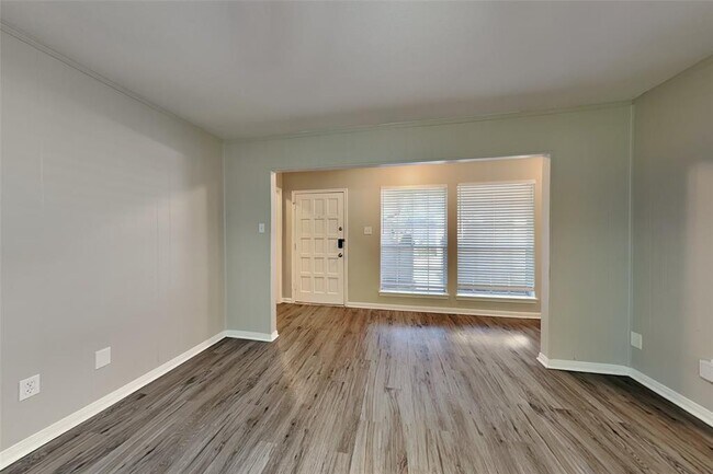 2523 Tinechester Dr in Humble, TX - Building Photo - Building Photo