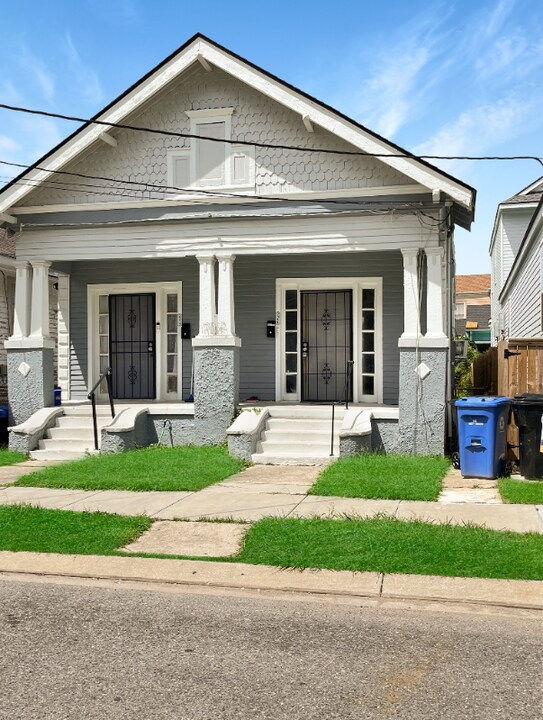 2311 D'Abadie St in New Orleans, LA - Building Photo
