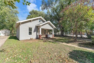 1017 W Chase St in Springfield, MO - Building Photo - Building Photo