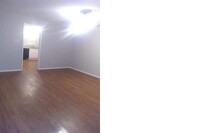 233 Vista Way photo'
