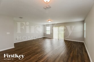 9309 Java Fern Ct in Jacksonville, FL - Foto de edificio - Building Photo