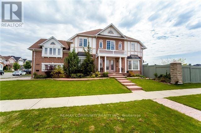 property at 1157 Ravenscroft Rd