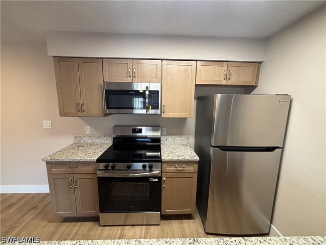 property at 5319 Summerlin Rd