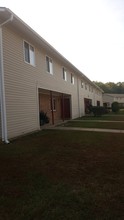 Peachtree Apartments in Pine Hill, AL - Building Photo - Building Photo