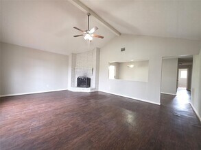 9814 Kiwi Ln in Conroe, TX - Building Photo - Building Photo