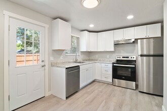 1363 E 4170 S, Unit 1365 in Millcreek, UT - Building Photo - Building Photo