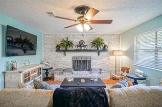 125 Carl Dr in Hot Springs, AR - Building Photo - Building Photo