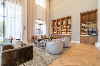 Presidium Valley View in Farmers Branch, TX - Building Photo - Lobby