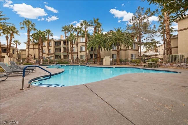 7107 S Durango Dr