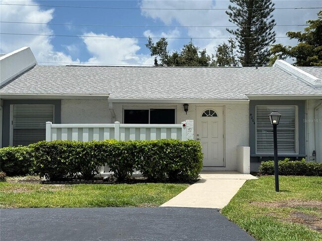 property at 4004 36th Ave Dr W