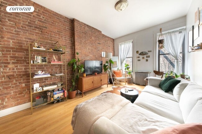 property at 989 Seneca Ave