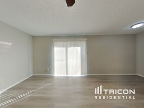 8230 Longhorn Ridge Dr in Converse, TX - Building Photo - Building Photo