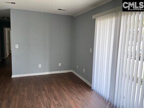 329 W Main St in Lexington, SC - Building Photo - Building Photo