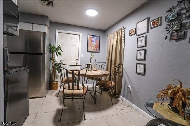 property at 2406 Linhart Ave