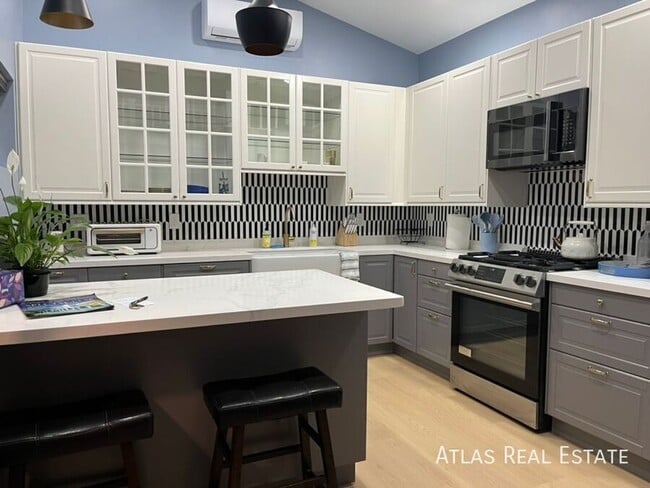 400 Raindance Dr in Henderson, NV - Building Photo - Building Photo