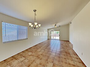 2165 W Burlwood Way in Tucson, AZ - Building Photo - Building Photo