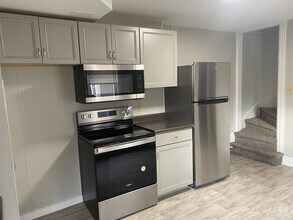 430 S Queen St in Lancaster, PA - Building Photo - Building Photo