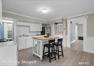 18 Hobart St in Meriden, CT - Building Photo - Building Photo