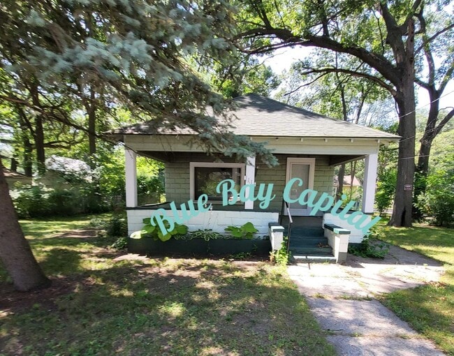 property at 3113 Mona St