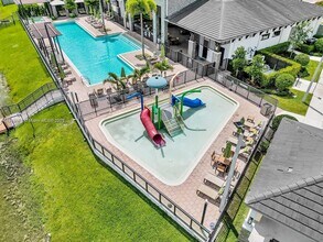 8824 NW 154th Ter in Miami Lakes, FL - Building Photo - Building Photo