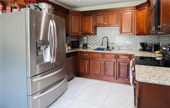 1522 Maplewood Dr in Harvey, LA - Building Photo - Building Photo