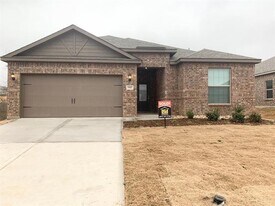 1917 Lilac Dr in Princeton, TX - Building Photo