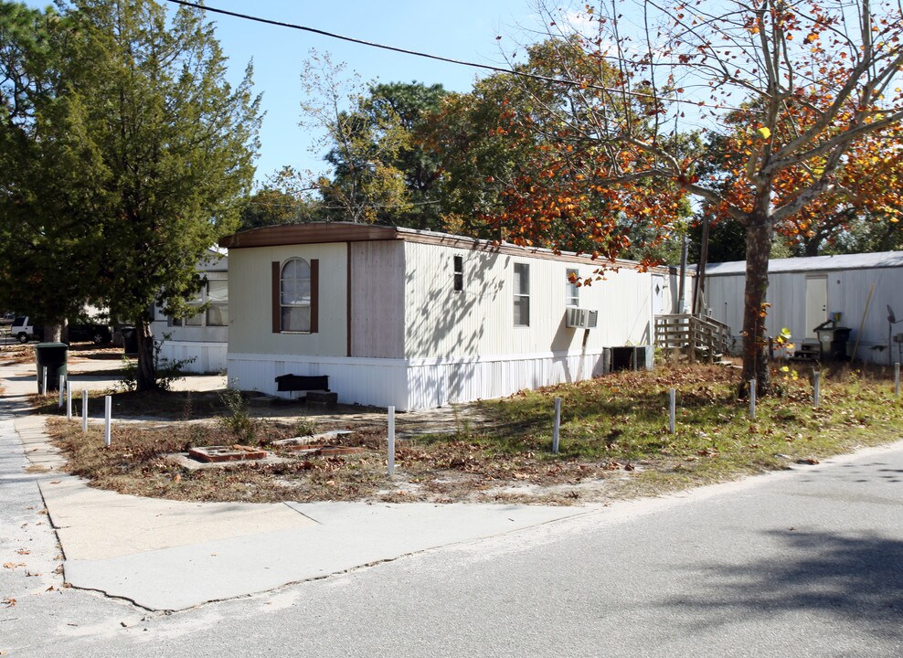 Long Leaf MHP in Wilmington, NC - Foto de edificio