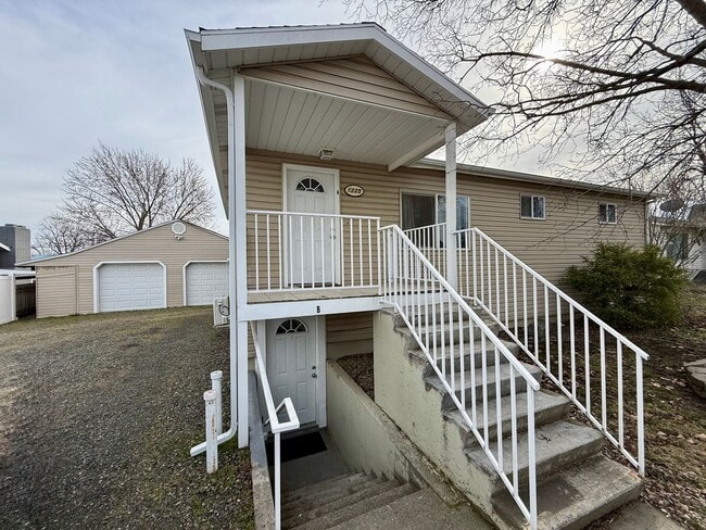 1225 McCarroll St in Clarkston, WA - Building Photo - Building Photo