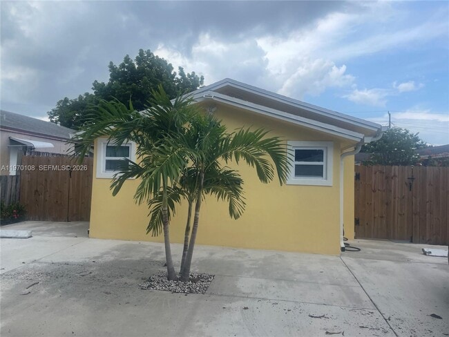 property at 1935 Liberty St