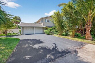 2025 S Ocean Dr in Fort Pierce, FL - Building Photo - Building Photo