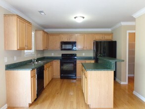 1849 Devon Dr in Spring Hill, TN - Building Photo - Building Photo