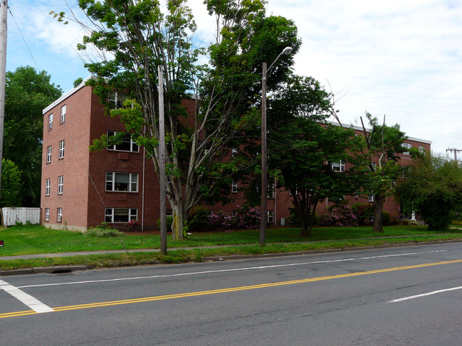 Bancroft Apartments in Westfield, MA - Building Photo - Building Photo