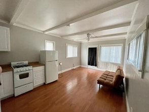 914 1/2 College in Redlands, CA - Building Photo - Building Photo