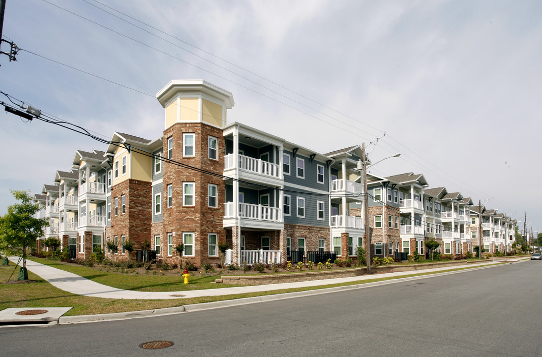 Savannah Gardens Phase III in Savannah, GA - Building Photo