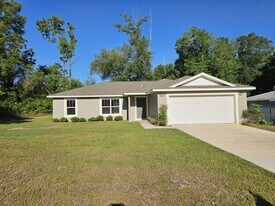56 Pine Trace Ct in Ocala, FL - Building Photo