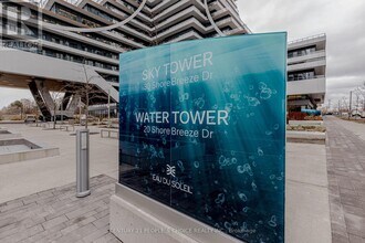 30 Shore Breeze Dr in Toronto, ON - Building Photo - Building Photo