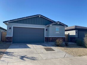 17383 W Via De Luna Dr in Surprise, AZ - Building Photo - Building Photo