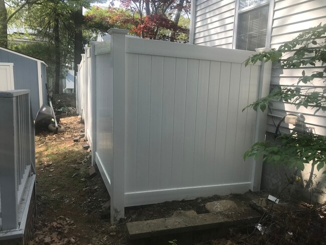16 Bowstring Way in Marlborough, MA - Building Photo - Building Photo