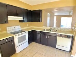 1724 Bentley Blvd in Kissimmee, FL - Building Photo - Building Photo