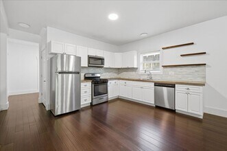 1613 Nowland Ave in Indianapolis, IN - Building Photo - Building Photo