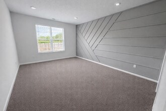 4640 Topaz Pointe Blvd in Indianapolis, IN - Building Photo - Building Photo