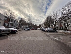 2604 Sterling Park Dr in Raleigh, NC - Building Photo - Building Photo